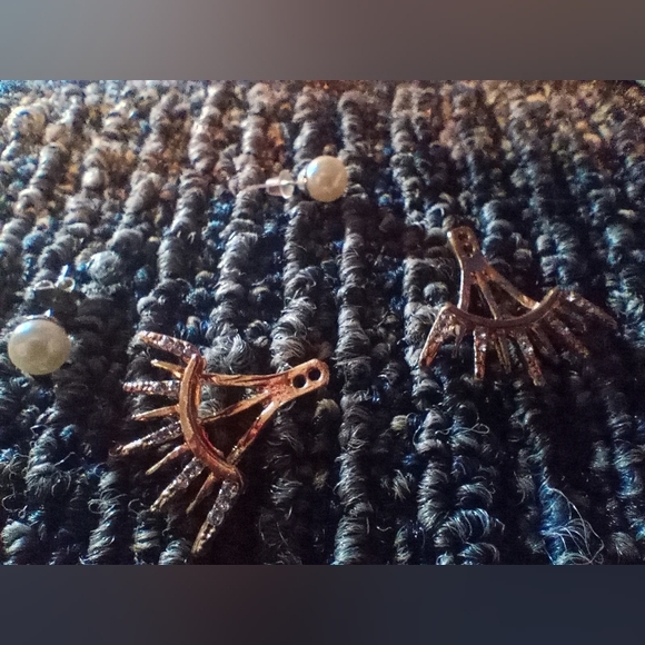 Faux Pearl Earrings w/Gorgeous Bling Earrings Jackets - Picture 8 of 12